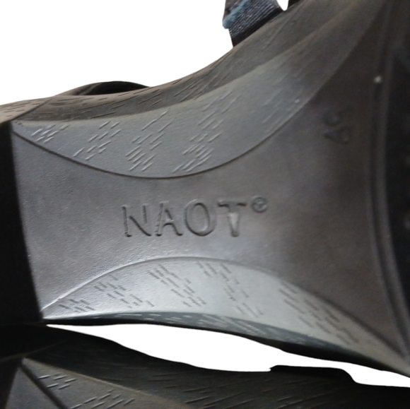 Naot Surreal Mary Jane Black Leather Sandals Women’s size 8 - Picture 9 of 10